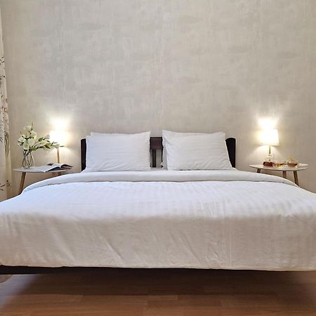 Однокімна Квартира Біля Каштанової Алеї У Центрі Полтави Мережа Alexapartments Документи Для Відряджень Безконтатне Заселення 24-7 폴타바 외부 사진